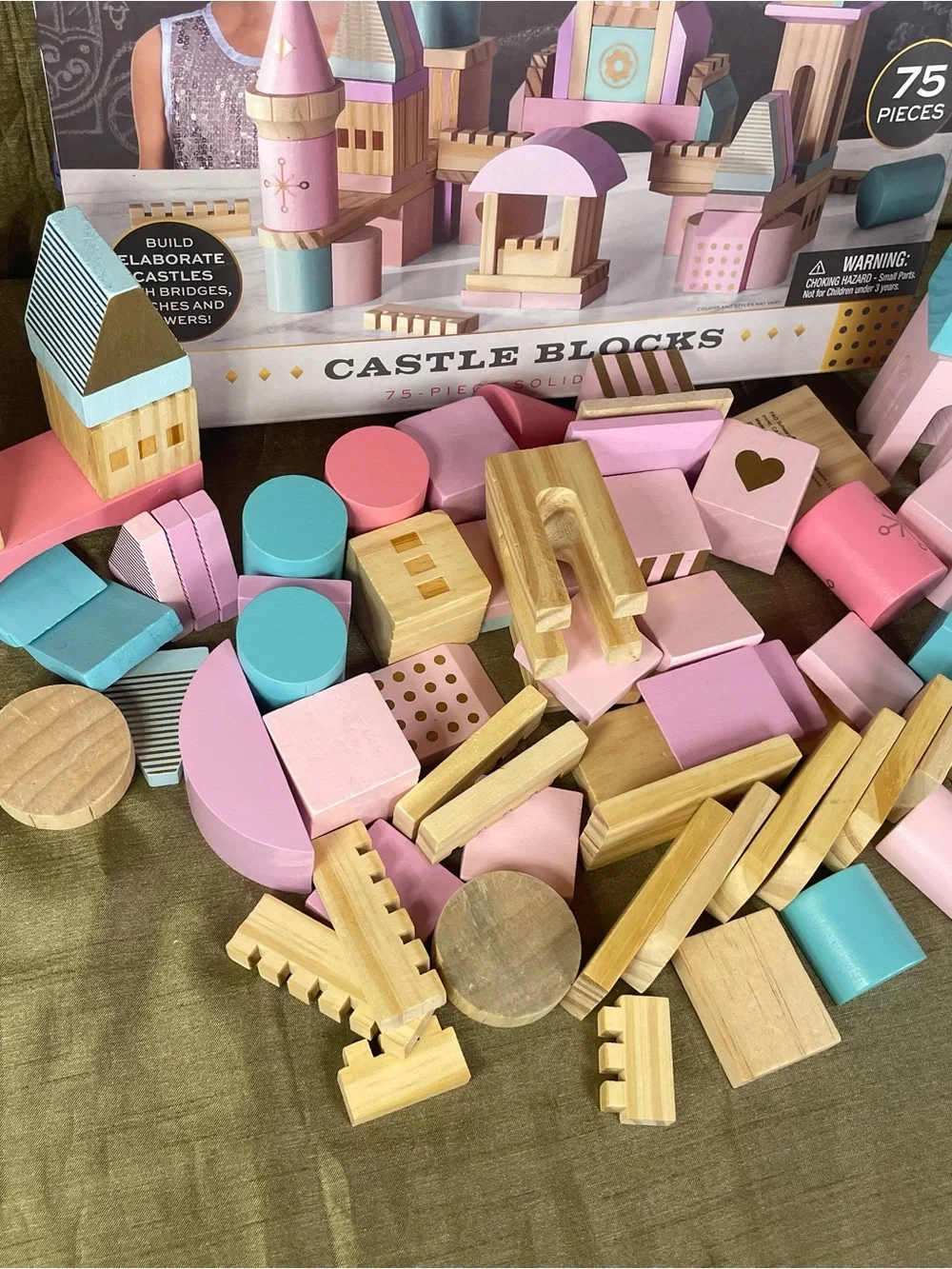 FAO Schwarz Princess Castle Wooden Buildng Blocks Pastel Colors - Used 68 Pieces